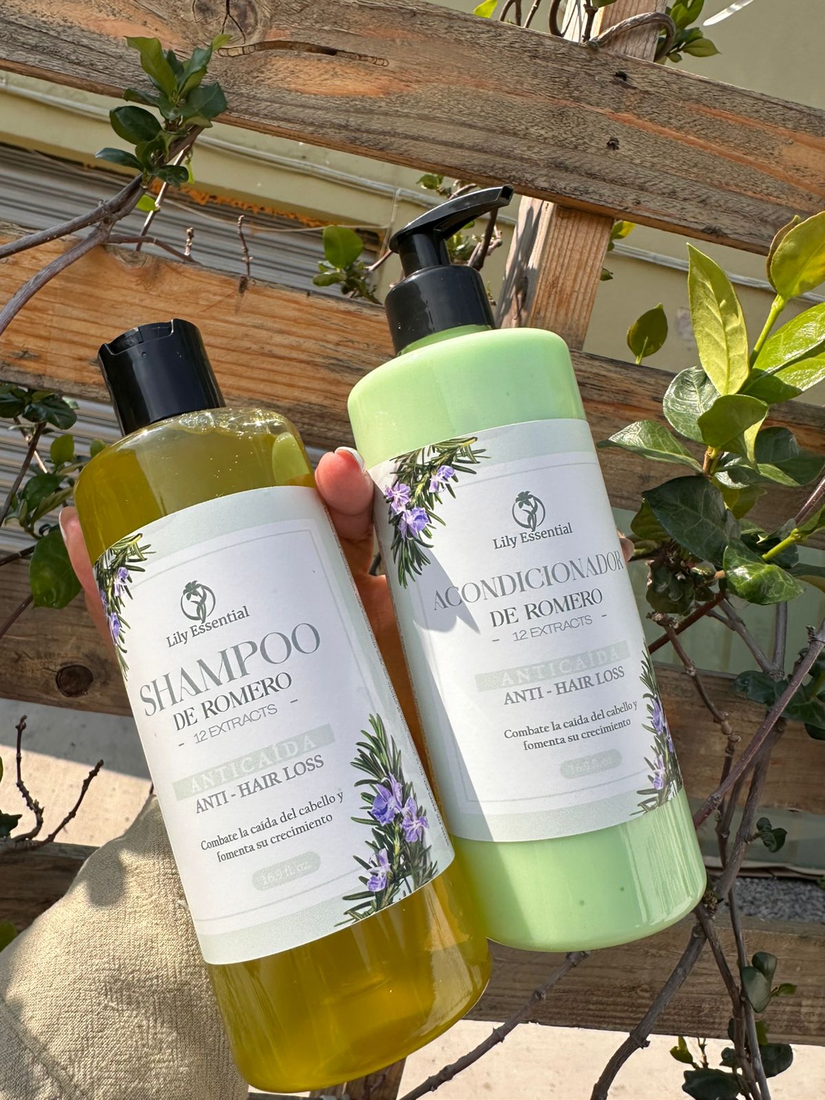 Shampoo and Conditioner - Set Lily Essential